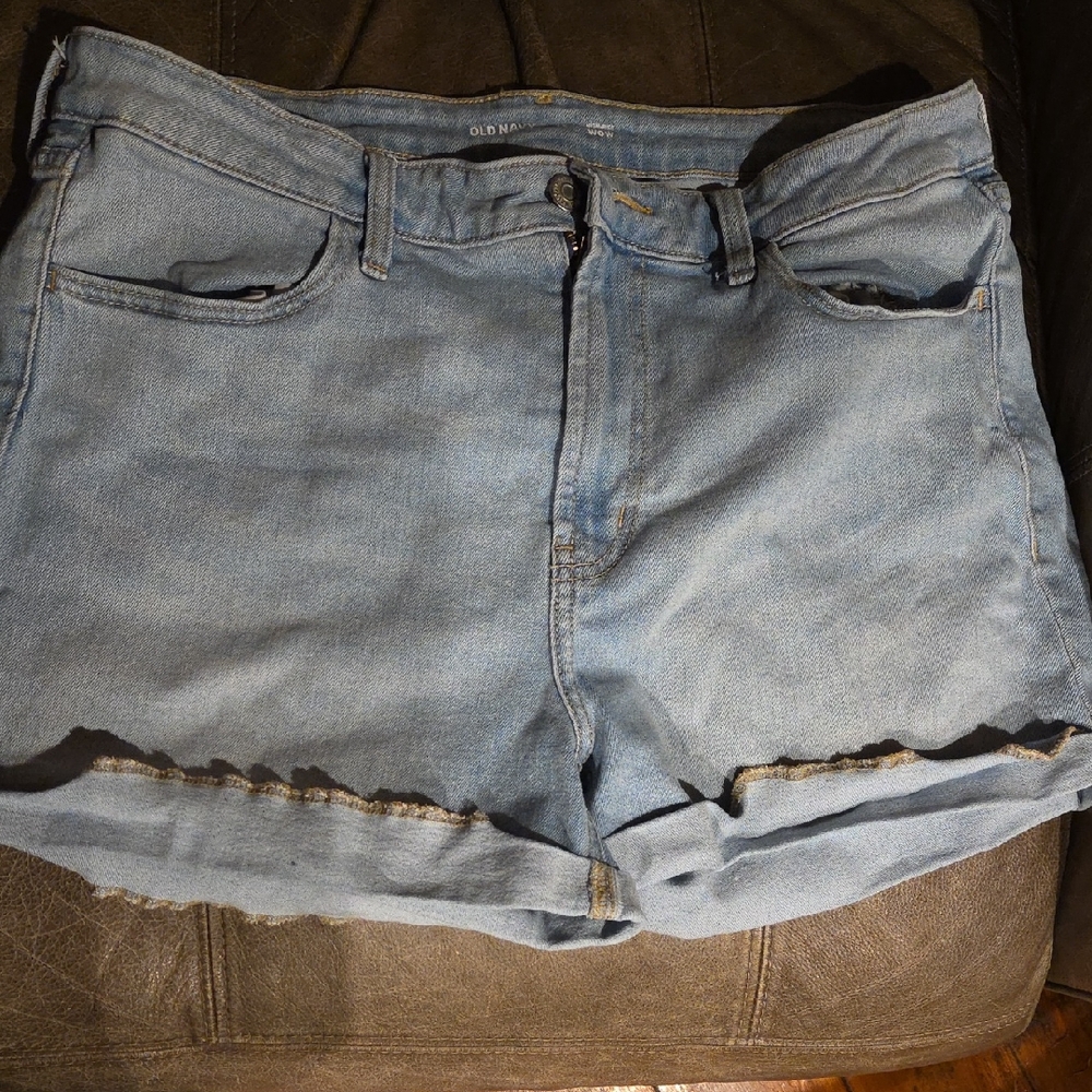 Old Navy Women's Classic Blue Jean Shorts